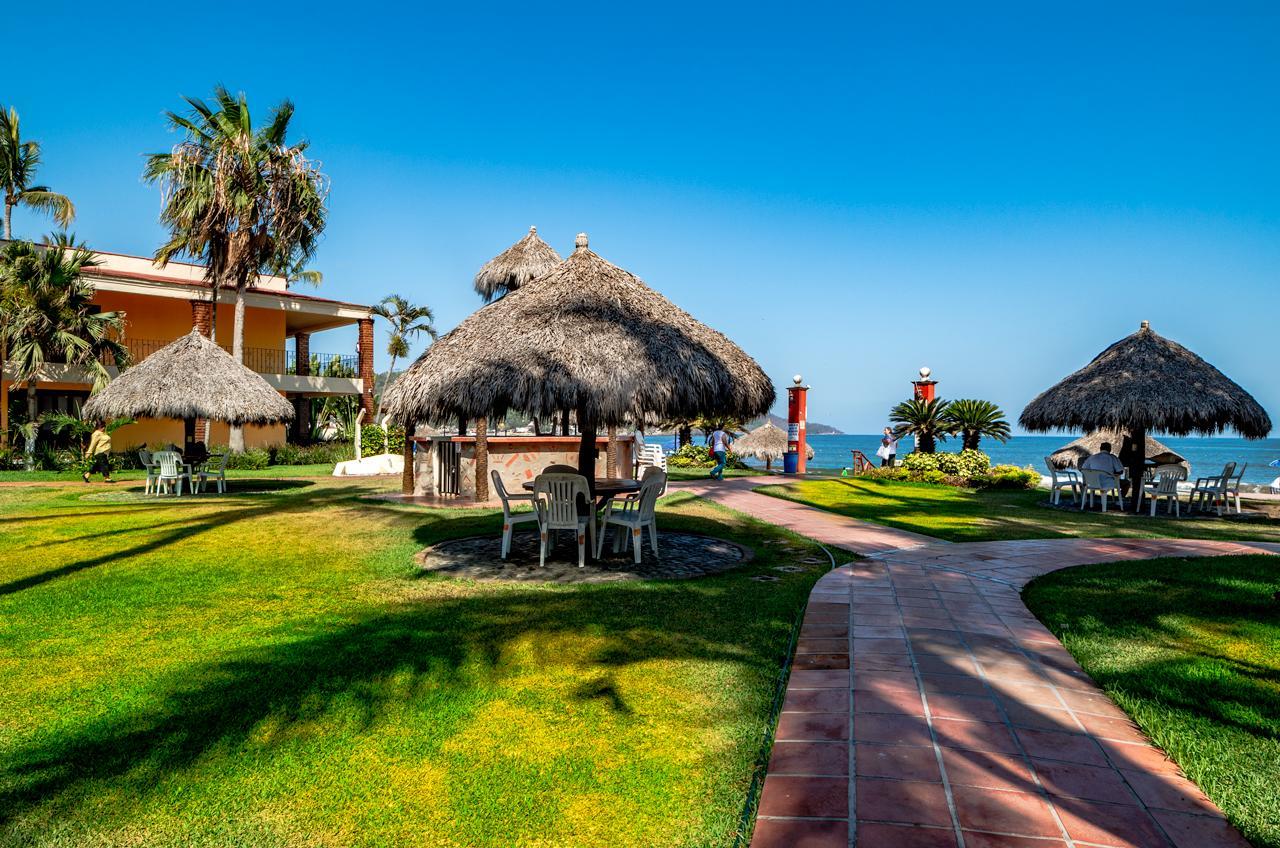 Hotel Estancia San Carlos Guayabitos Рінкон-де-Гуаябітос Екстер'єр фото