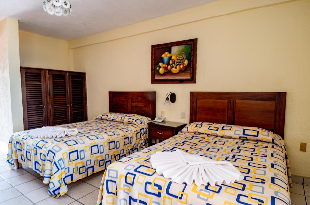 Hotel Estancia San Carlos Guayabitos Рінкон-де-Гуаябітос Екстер'єр фото