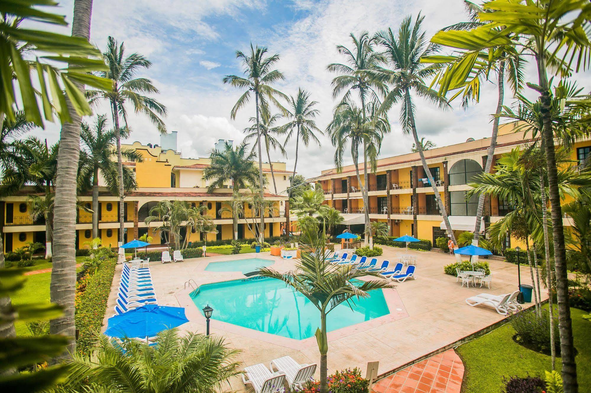 Hotel Estancia San Carlos Guayabitos Рінкон-де-Гуаябітос Екстер'єр фото